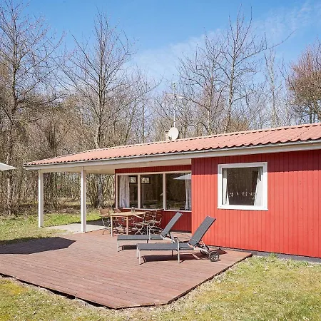 4 Person In Aakirkeby-by Traum Vester Somarken